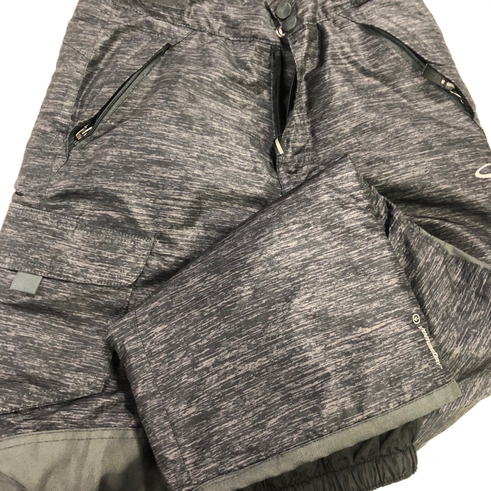 Snow pants!! - Picture 2 of 4